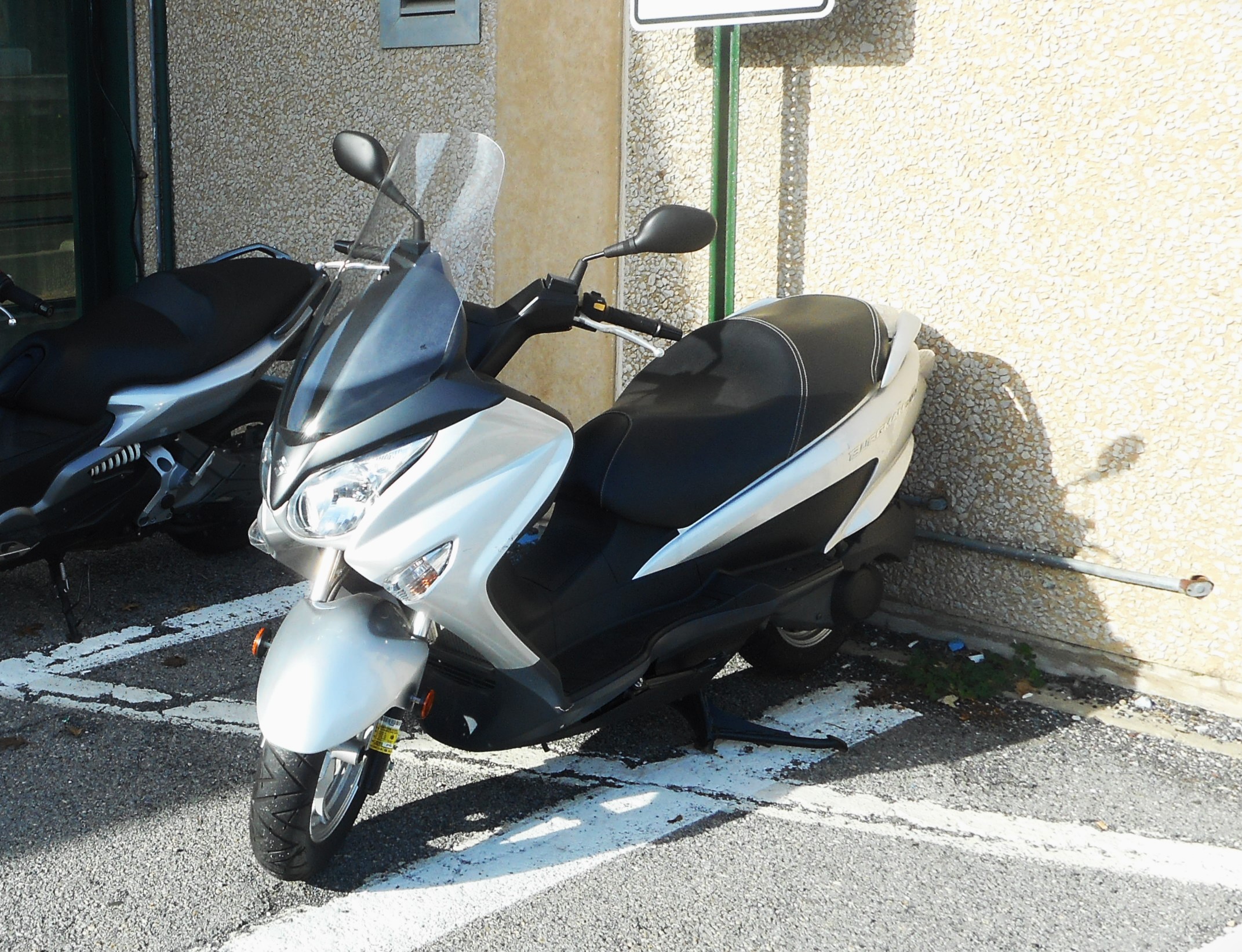 Burgman 200 Scooter